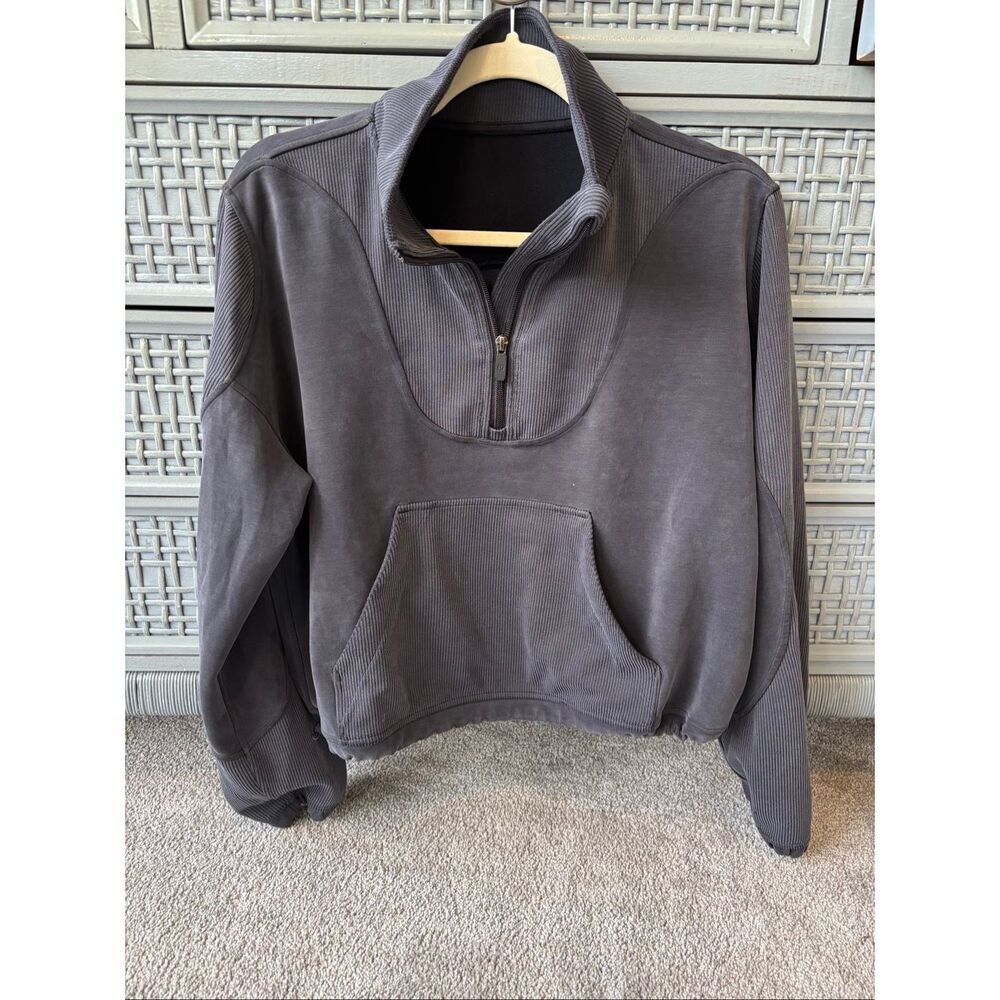 LULULEMON Brushed Softstreme Half Zip Sz 8, $130 G18 - Picture 3 of 12